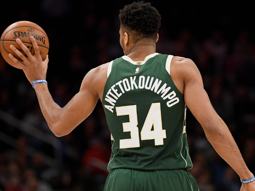 Giannis Antetokounmpo Jersey